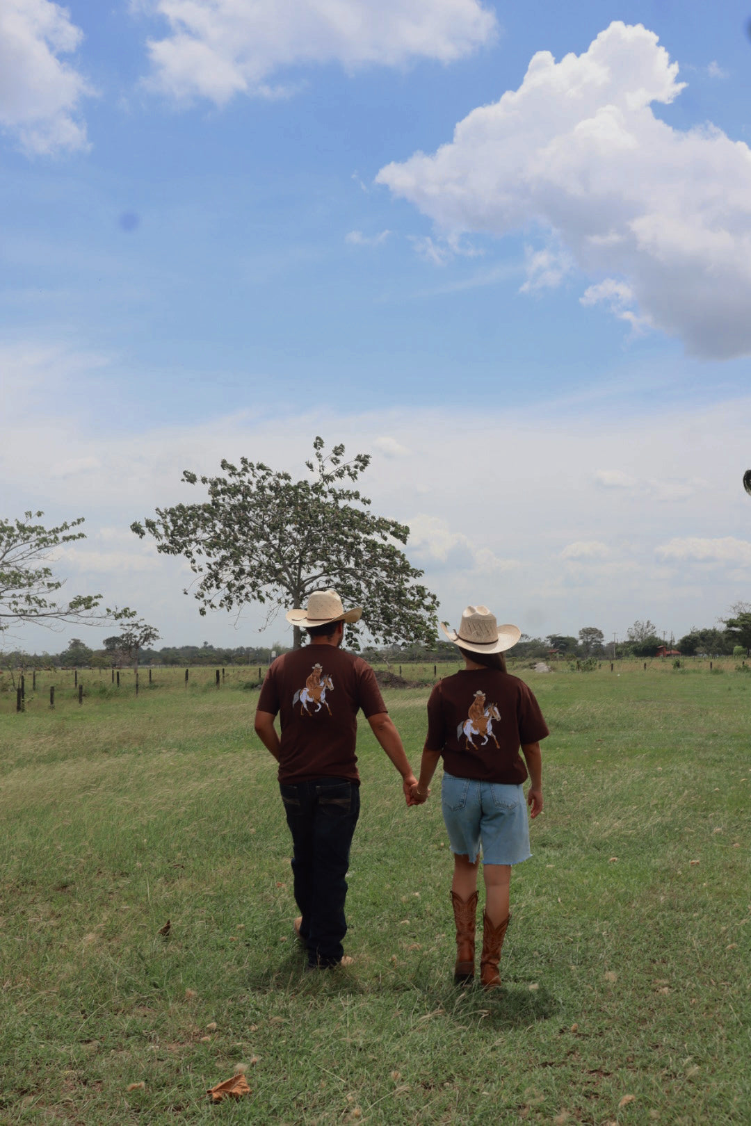 CAMISETA CHOCOLATE PINTO