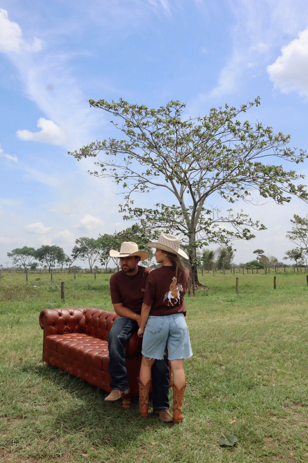 CAMISETA CHOCOLATE PINTO